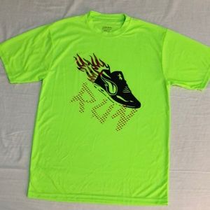 Augusta running tee NWT